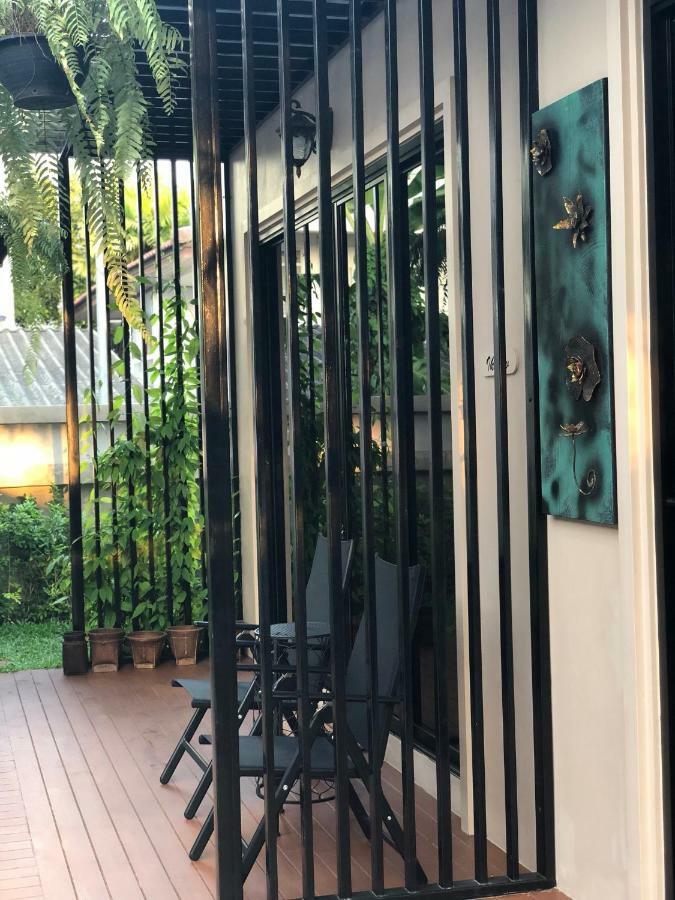Barbe La Maison HHQ Exterior foto